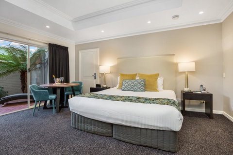 All Seasons Resort Hotel Bendigo - Rental Cars 37