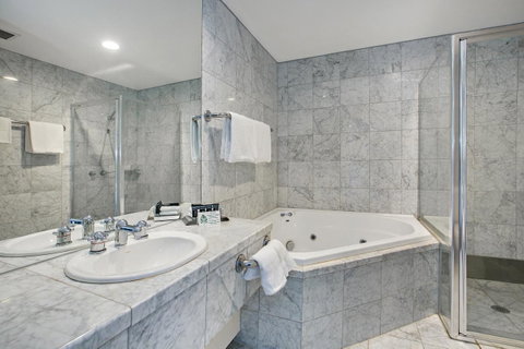 All Seasons Resort Hotel Bendigo - Rental Cars 29