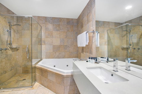 All Seasons Resort Hotel Bendigo - Rental Cars 33