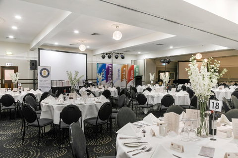 All Seasons Resort Hotel Bendigo - Rental Cars 21