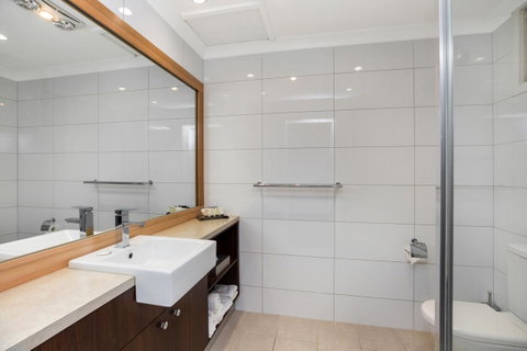 All Seasons Resort Hotel Bendigo - Rental Cars 11