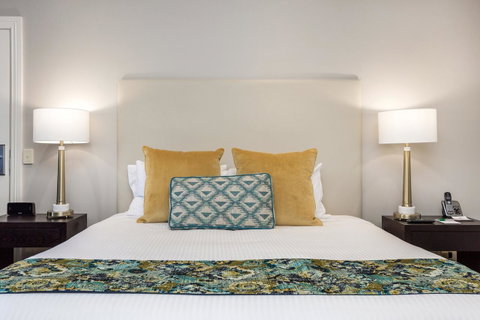All Seasons Resort Hotel Bendigo - Rental Cars 9