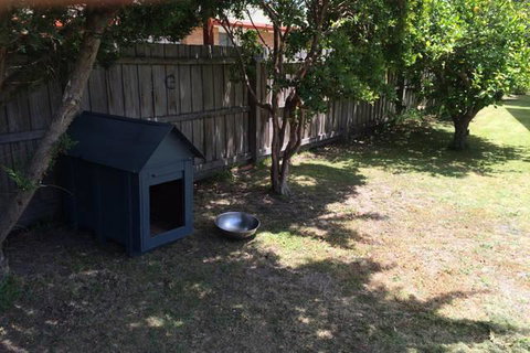 Jacaranda House - Rental Cars 9