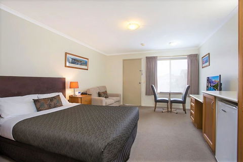 Comfort Inn Warrnambool International - Rental Cars 5