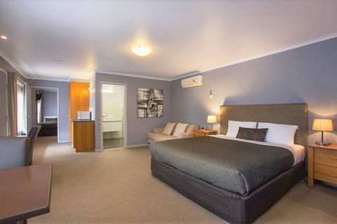 Comfort Inn Warrnambool International - Rental Cars 23