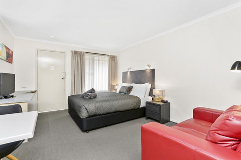 Comfort Inn Warrnambool International - Rental Cars 7
