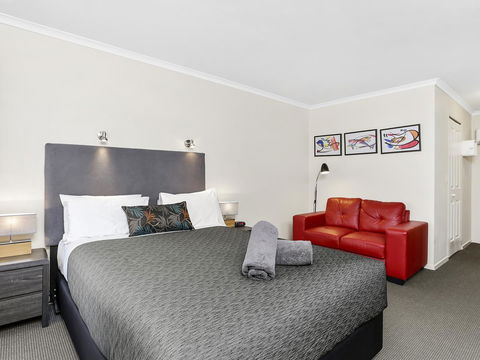 Comfort Inn Warrnambool International - Rental Cars 17