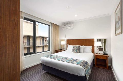 Quality Hotel Bayside Geelong - Rental Cars 16