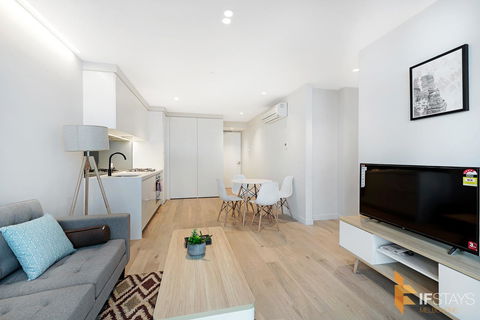 IFSuites (IFSTAYS) Light House Victoria One Apartment - Rental Cars 2
