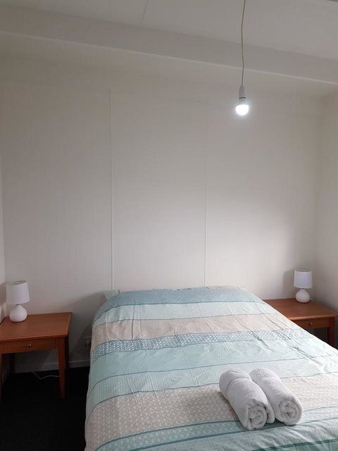 Beachcomber Holiday Units - Rental Cars 18