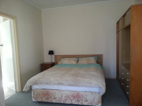 Beachcomber Holiday Units - Rental Cars 42