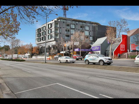 Evelyn507 - Rental Cars 1