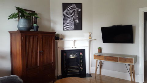 Boutique Heritage Studios On Ryrie Geelong CBD Opposite Hospital - Rental Cars 22