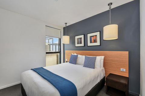 Vue Apartments Geelong - Rental Cars 14