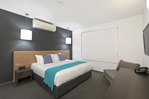 Vue Apartments Geelong - Rental Cars 5