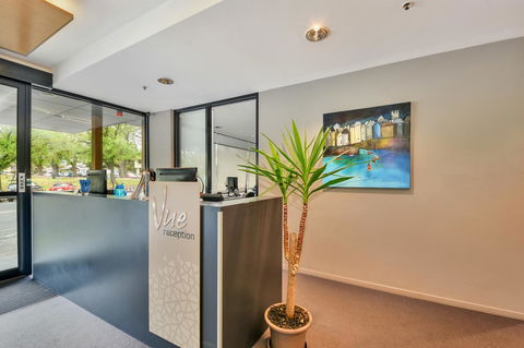 Vue Apartments Geelong - Rental Cars 35