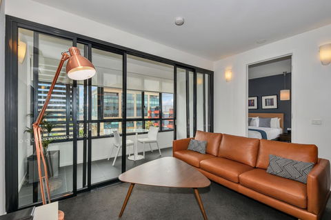 Vue Apartments Geelong - Rental Cars 20