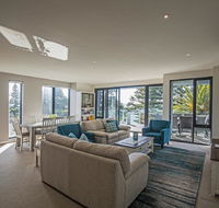 C-Scape Esplanade Cowes - Rental Cars