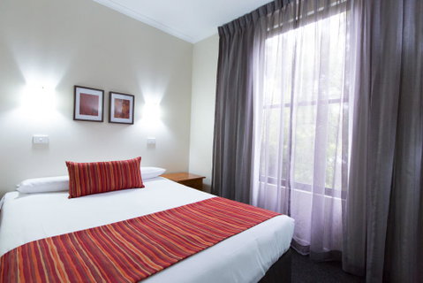 Barkly Motorlodge - Rental Cars 9