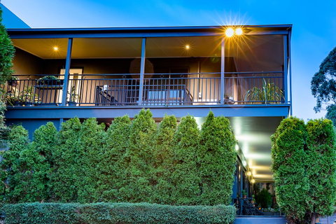 Barkly Motorlodge - Rental Cars 27