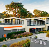 Flinders Hotel - Rental Cars