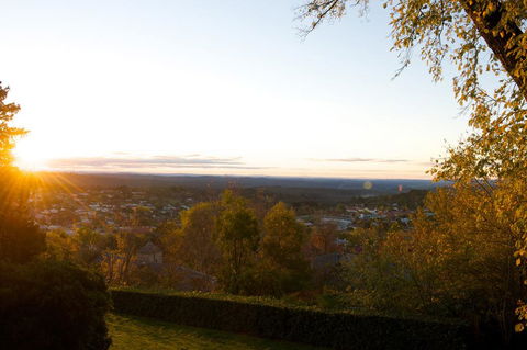 The Daylesford Hotel - Rental Cars 2