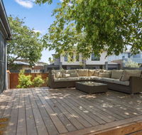 The Heart of Cosmopolitan Mornington - Rental Cars