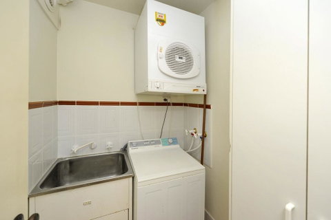 The Helm 4 - Nelson Bay - Rental Cars 3