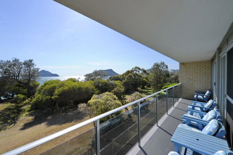 The Helm 4 - Nelson Bay - Rental Cars 0