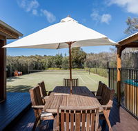 The Heyfield Hideaway Tennis  Spa - Rental Cars
