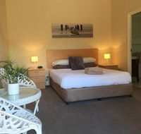 The Nosh  Nod - Howick Street - Rental Cars