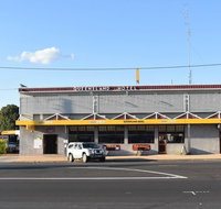The Queensland Hotel - Rental Cars