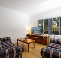 Three Bedroom Townhouse - Rental Cars