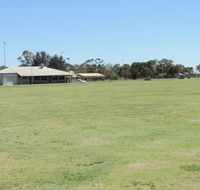 Tooleybuc Country Roads Motor Inn - Rental Cars