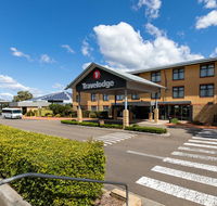 Travelodge Hotel Blacktown Sydney - Rental Cars