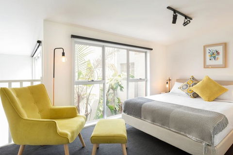 Trendy Loft Near Smith St. With Cosy Courtyard And Parking - Rental Cars 2