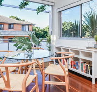 Trendy O'Brien in Bondi Beach - Rental Cars