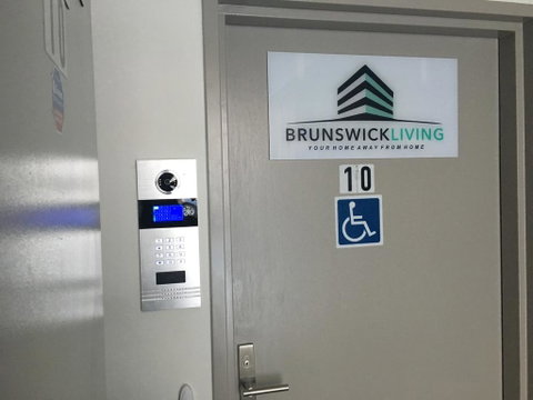 U1 Brunswick Living Brand New Apartment Close To Airport And CBD - Rental Cars 3