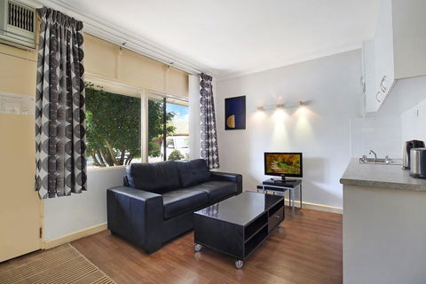 Ultimate Apartments Bondi Beach - Rental Cars 2