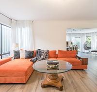 ULTRA SPACIOUS STYLISH HOME IN PRESTONS - SYDNEY - Rental Cars
