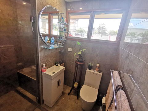 Victorian Terrace Sydney - Rental Cars 3