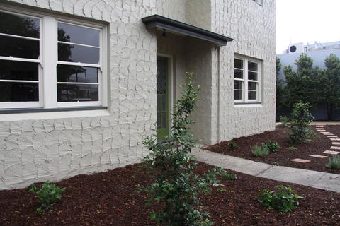 Victoria Street Apartments - Rental Cars 1