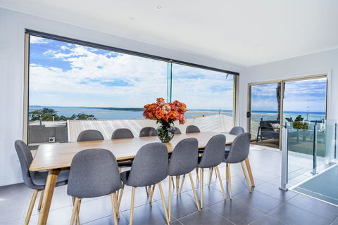 VIEWS FOREVER - INVERLOCH - Rental Cars 1