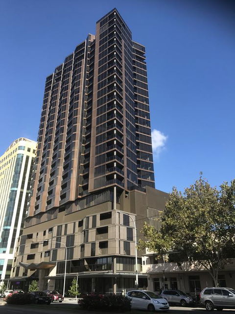 VUE Penthouse On King William - Rental Cars 1