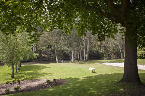 Oscar\'s On The Yarra - Rental Cars 6