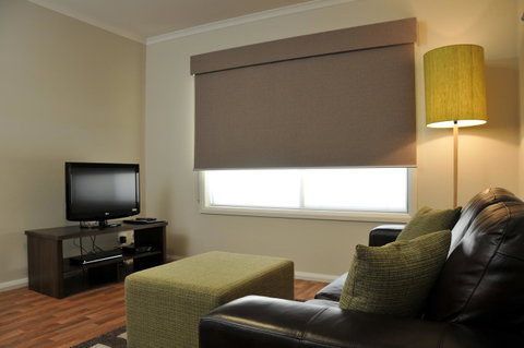 National Hotel Complex Bendigo - Rental Cars 17