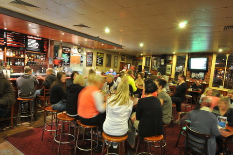 National Hotel Complex Bendigo - Rental Cars 15