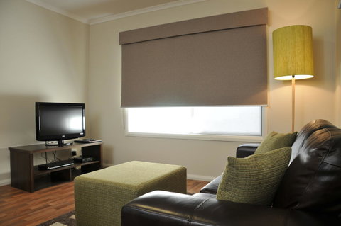 National Hotel Complex Bendigo - Rental Cars 20