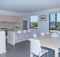 1 Sunset Place - Rental Cars