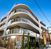 District Apartments Fitzroy - Rental Cars